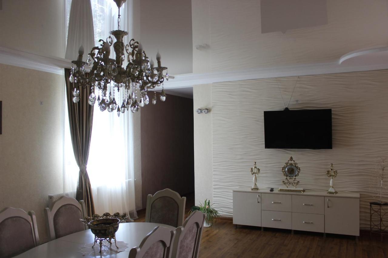 Golden Star Kazbegi Hotel Екстериор снимка