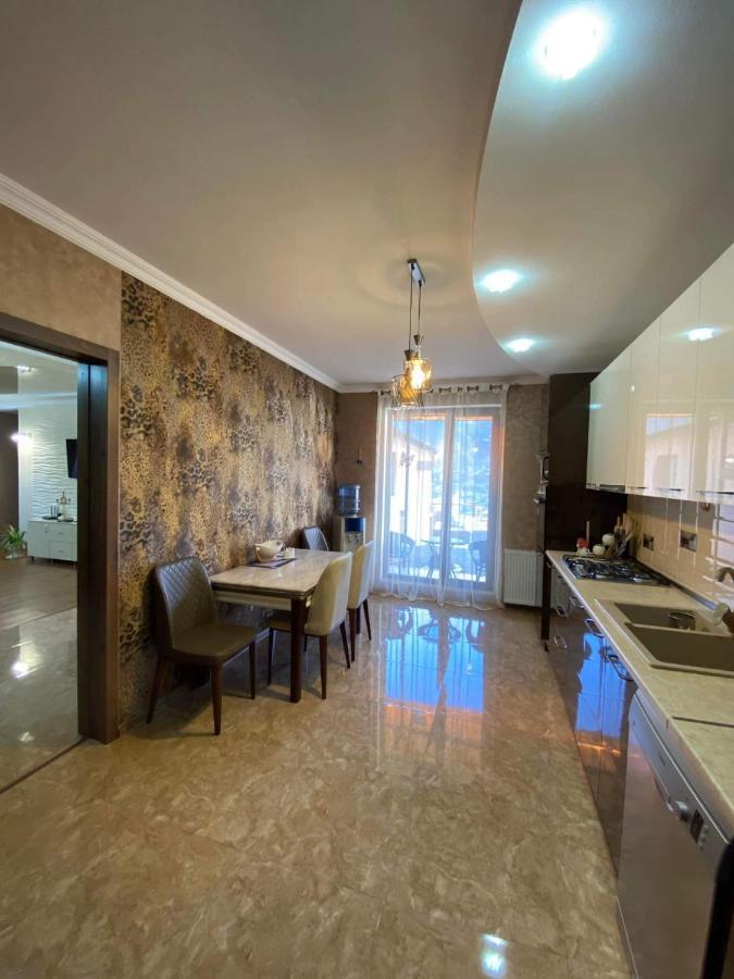 Golden Star Kazbegi Hotel Екстериор снимка